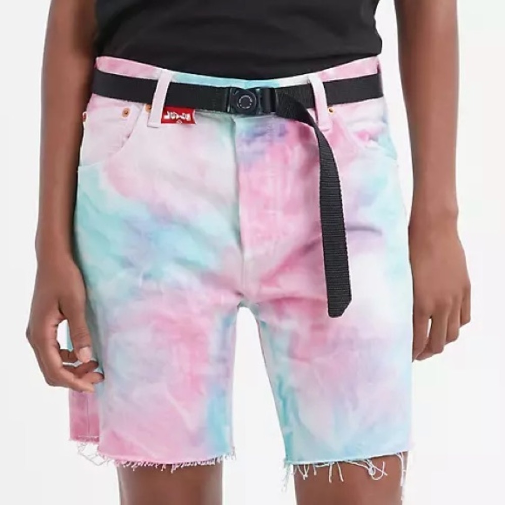 PREMIUM LEVIS TIE DYE SHORTS